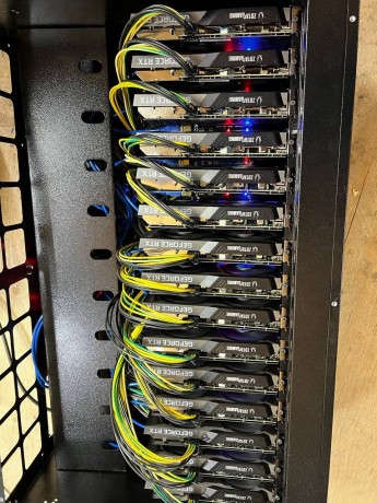 Корпус Cryptone продувной серый с пылевым фильтром на 6, 8, 13 и 15 видеокарт 