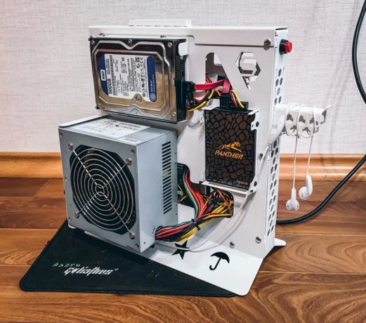 Корпус открытый Cryptone-Y ATX