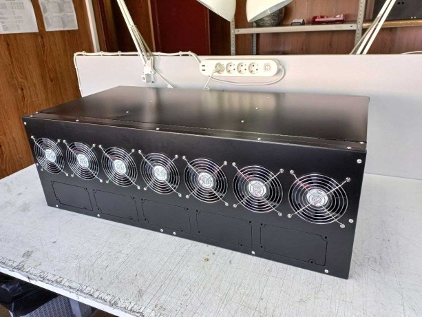 Корпус для майнинг ферм на 6, 9 и 12 видеокарт