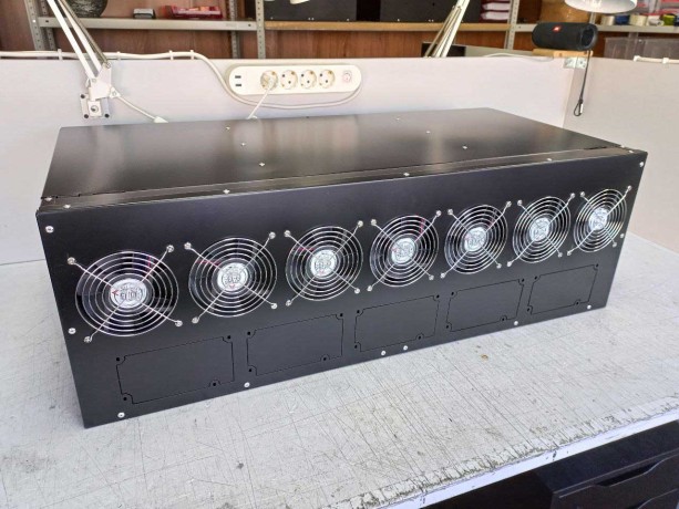 Корпус для майнинг ферм на 6, 9 и 12 видеокарт