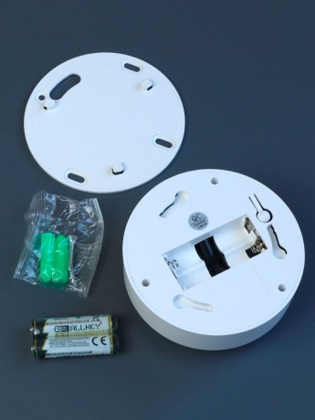 Датчик дыма Tuya Smart Life с сиреной