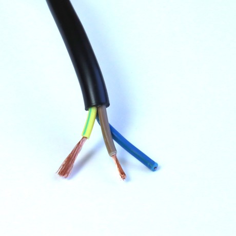 Кабель питания 0.75 мм2, C13 - 1.4 метра