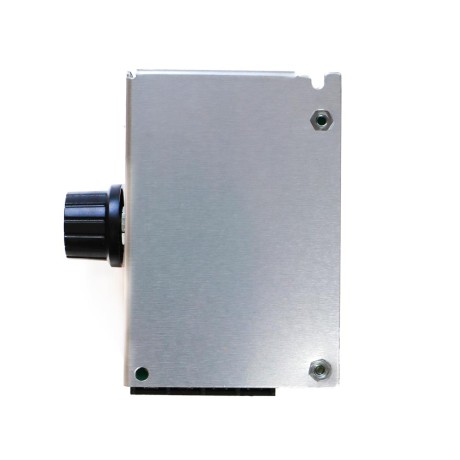 Регулятор напряжения переменного тока 10-220В, 18А, 4000 Ватт