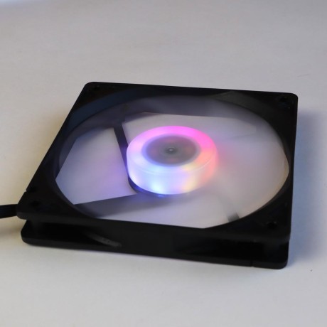 Вентиляторы ARGB низкопрофильные 12020 управляемые 120 мм c подсветкой черные