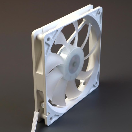 Вентиляторы ARGB низкопрофильные 12020 управляемые 120 мм c подсветкой белые