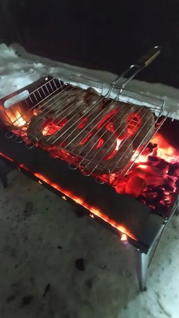 Мангал складной, сталь 1.5мм, с ручкой, большой многоразовый (на 3-5 человек)